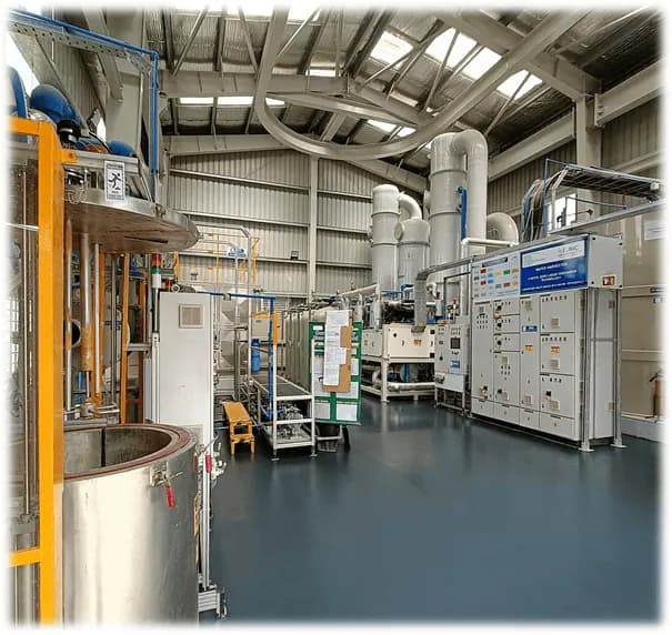 Zero liquid discharge plant with an evaporator, process vessels and control panels
